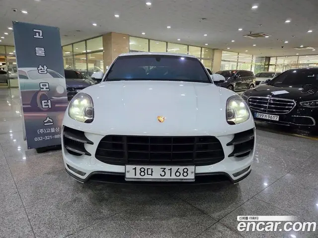 Porsche Macan 2014 3.6 автомат (гидро), миниатюра 2