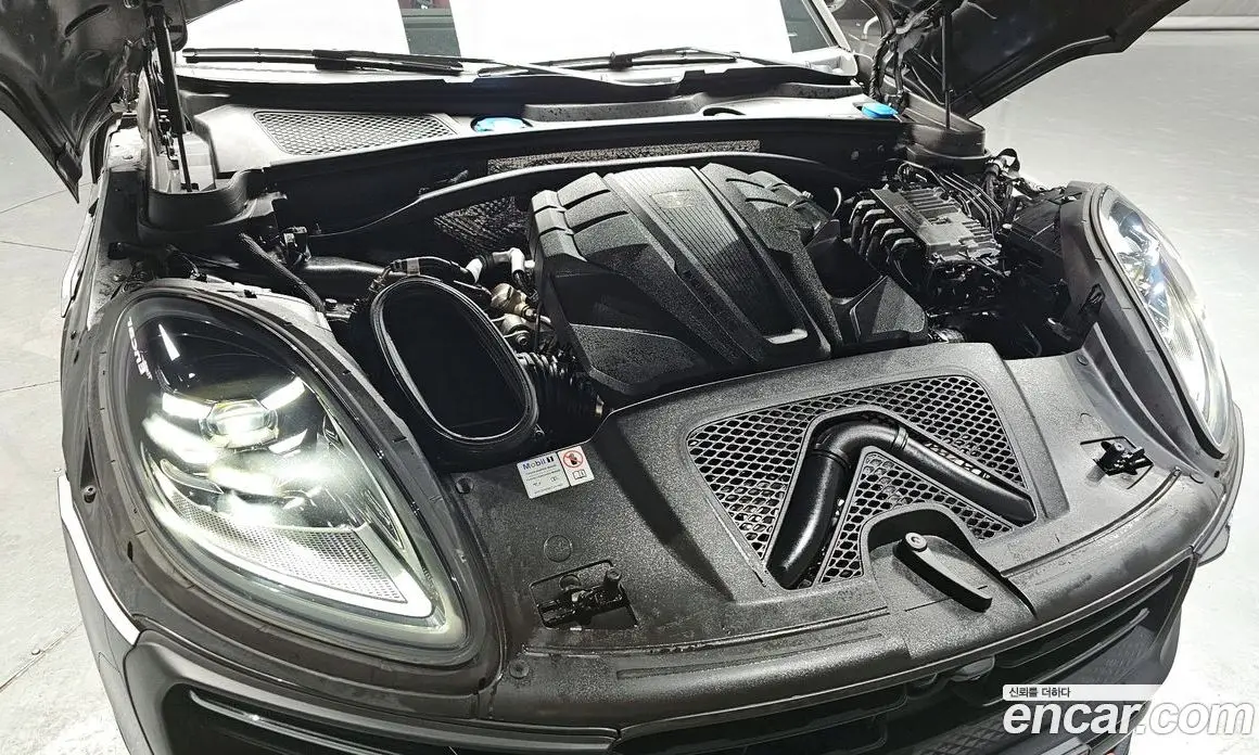 Porsche Macan 2023 2.9 автомат (гидро), фото 6 Porsche Macan 2023 2.9 автомат (гидро), фото 6