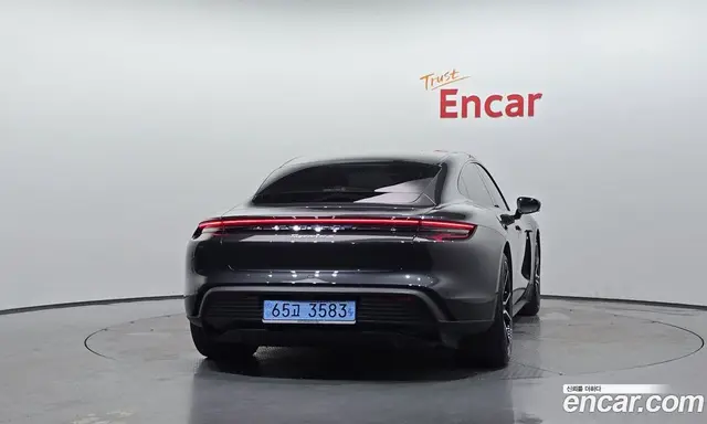 Porsche Taycan 2025 0.1 автомат (гидро), миниатюра 4