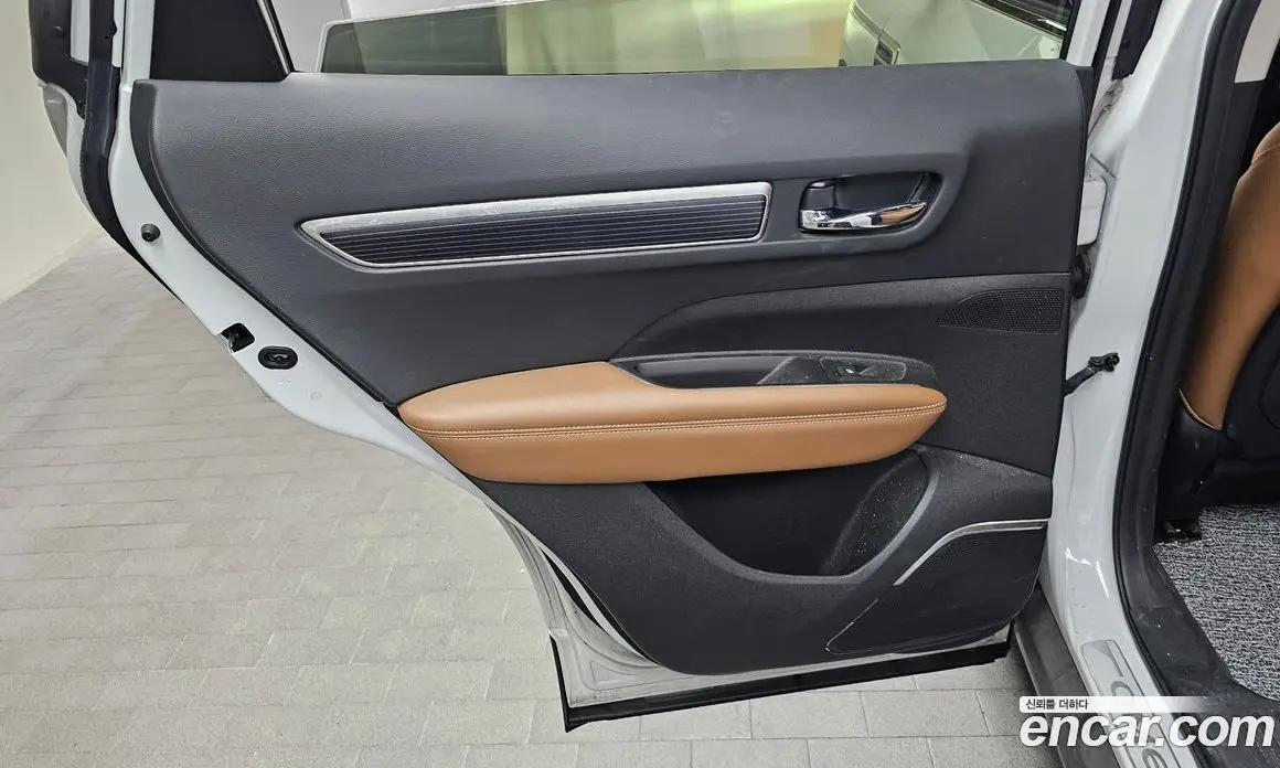 Renault (Samsung) QM6 2022 2.0 автомат (гидро), фото 14
