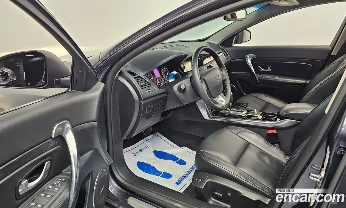Renault (Samsung) SM5 2010 2.0 автомат (гидро), фото 10 Renault (Samsung) SM5 2010 2.0 автомат (гидро), фото 10