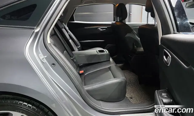 Renault (Samsung) SM6 2017 2.0 автомат (гидро), миниатюра 12