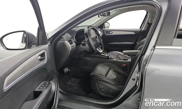 Renault (Samsung) XM3 2022 1.6 автомат (гидро), миниатюра 10