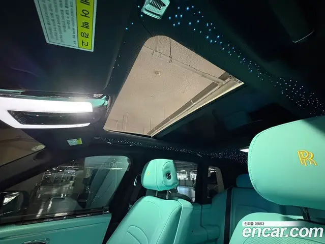 Rolls-Royce Cullinan 2019 6.7 автомат (гидро), миниатюра 9