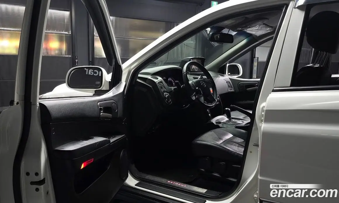SsangYong Korando 2015 2.0 автомат (гидро), фото 13