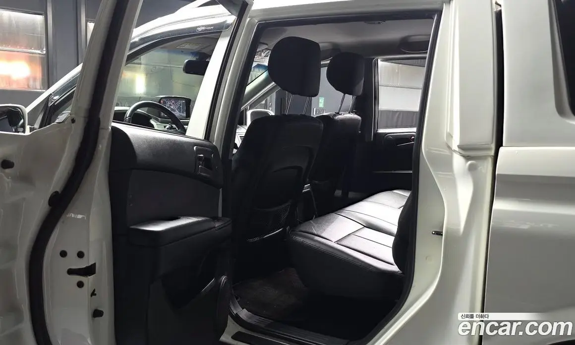 SsangYong Korando 2015 2.0 автомат (гидро), фото 16