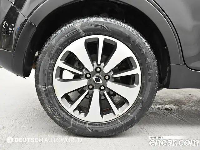 SsangYong Korando 2015 2.0 автомат (гидро), миниатюра 5
