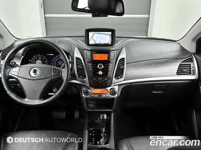SsangYong Korando 2015 2.0 автомат (гидро), миниатюра 7