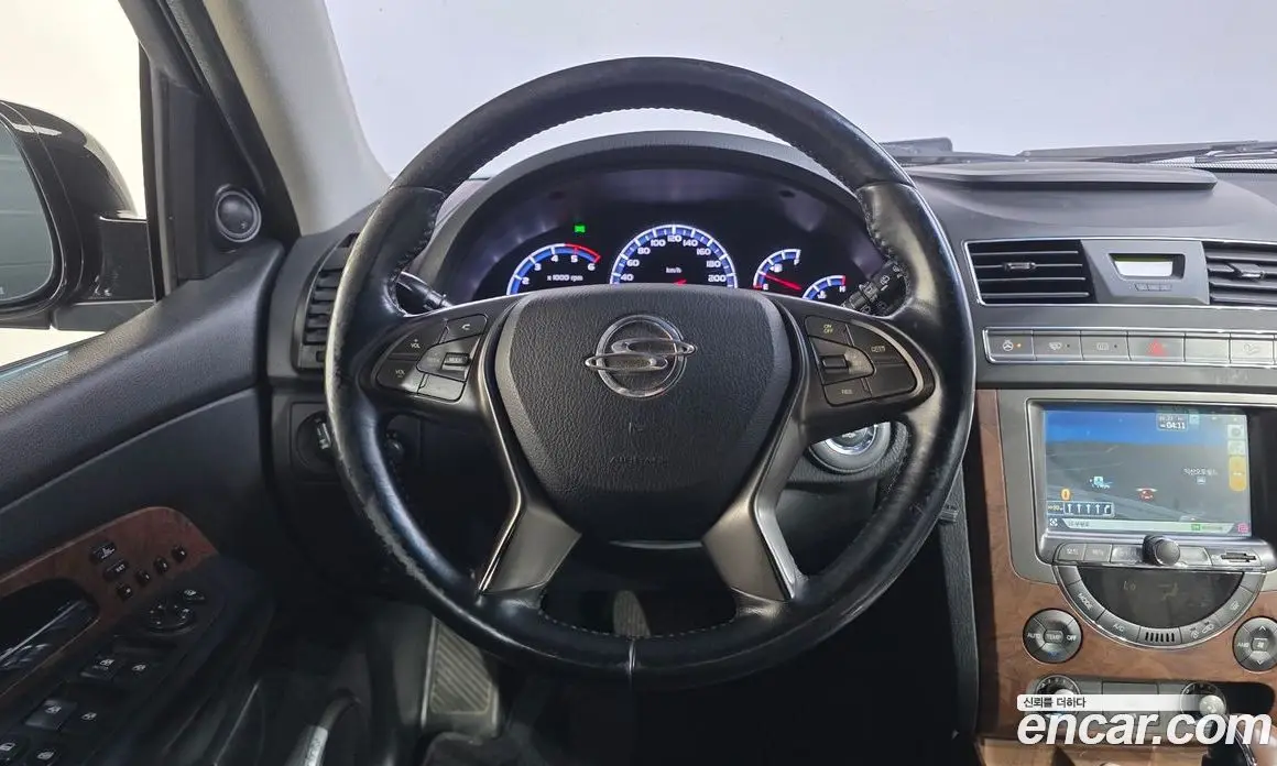 SsangYong Rexton 2015 2.2 автомат (гидро), фото 14