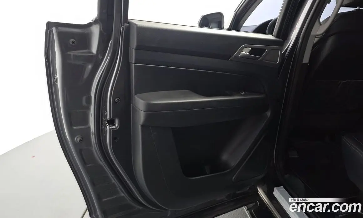 SsangYong Rexton 2019 2.2 автомат (гидро), фото 15