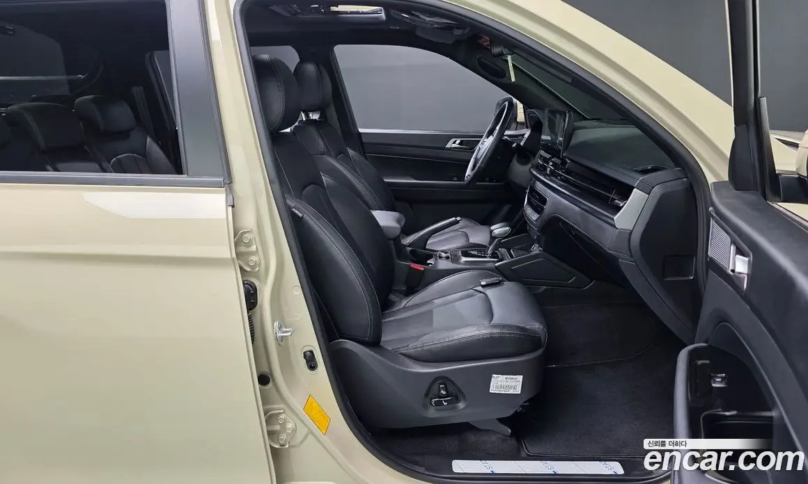 SsangYong Rexton 2023 2.2 автомат (гидро), фото 16