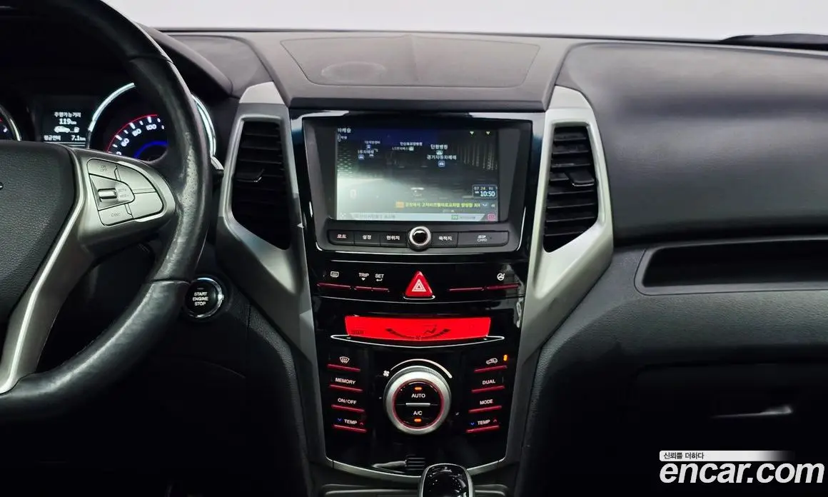 SsangYong TIBOLI 2015 1.6 автомат (гидро), фото 13