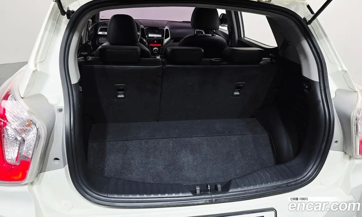 SsangYong TIBOLI 2015 1.6 автомат (гидро), фото 18