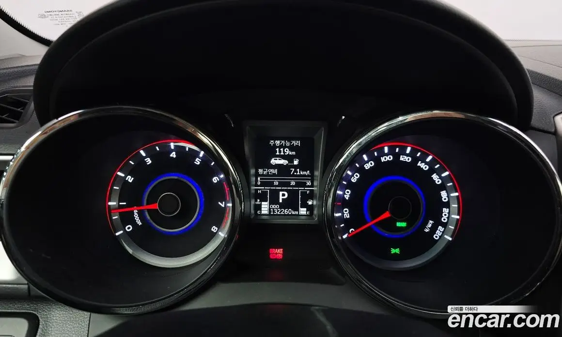 SsangYong TIBOLI 2015 1.6 автомат (гидро), фото 8