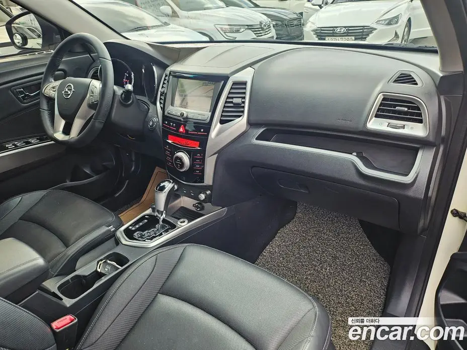 SsangYong TIBOLI 2015 1.6 автомат (гидро), фото 19