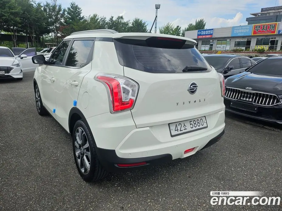 SsangYong TIBOLI 2015 1.6 автомат (гидро), фото 4