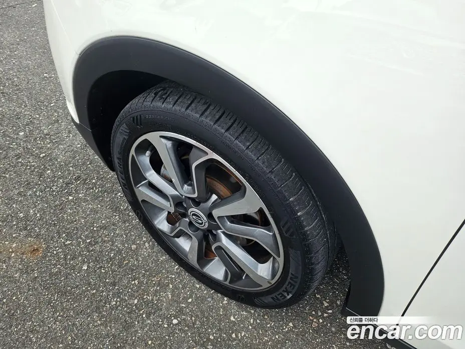 SsangYong TIBOLI 2015 1.6 автомат (гидро), фото 6
