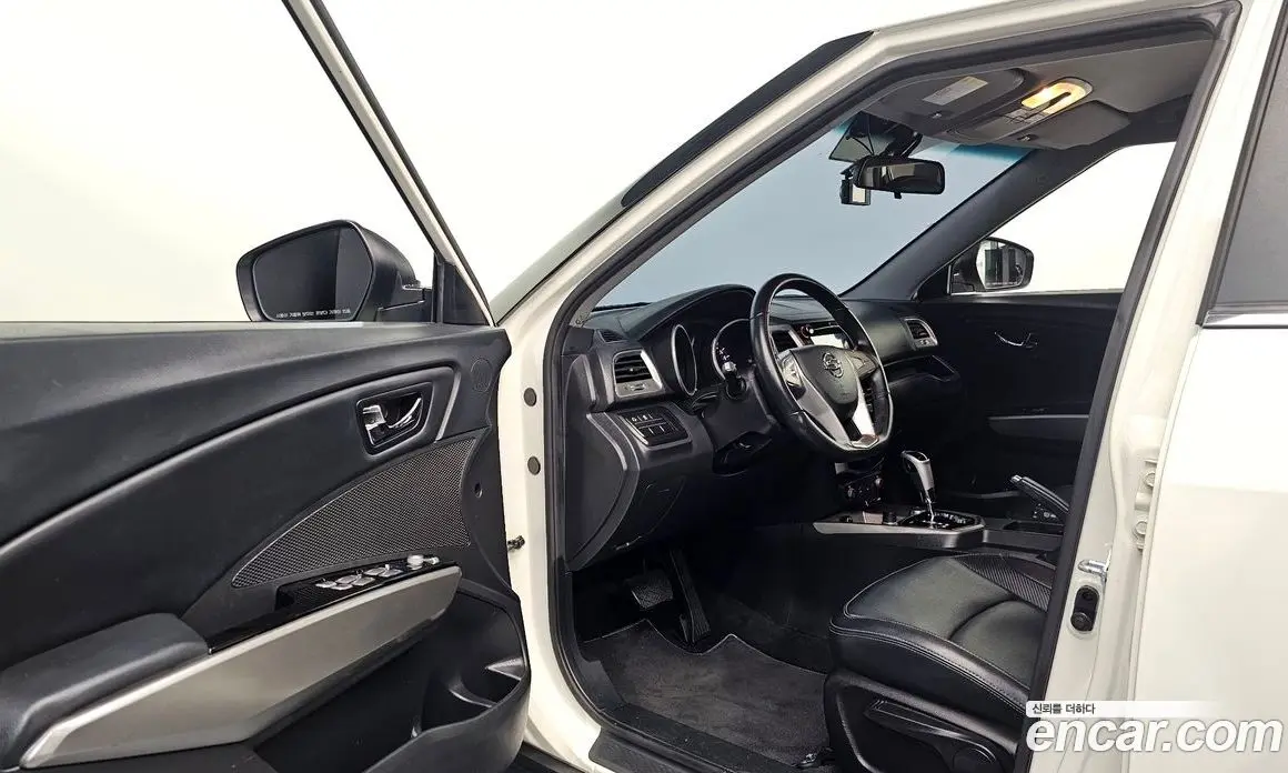 SsangYong TIBOLI 2016 1.6 автомат (гидро), фото 13