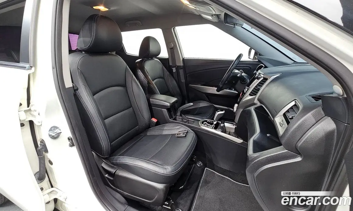 SsangYong TIBOLI 2016 1.6 автомат (гидро), фото 16