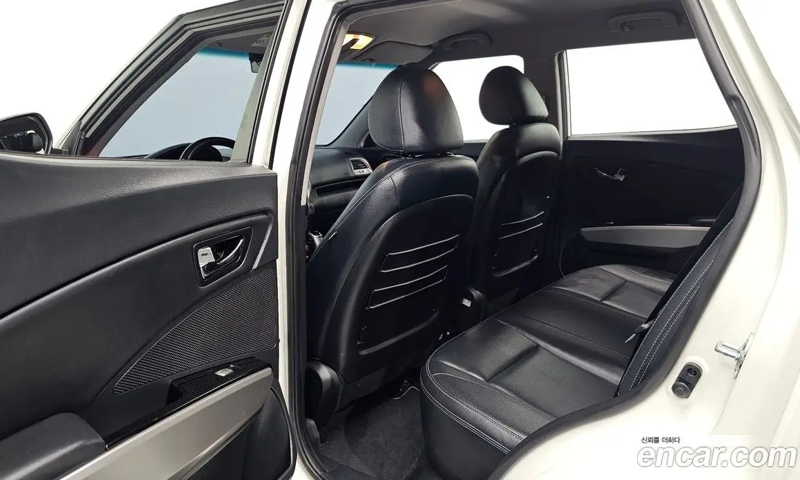 SsangYong TIBOLI 2016 1.6 автомат (гидро), фото 17