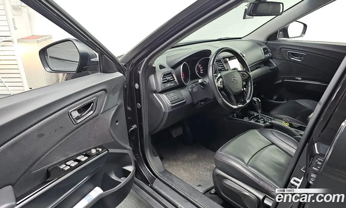 SsangYong TIBOLI 2016 1.6 автомат (гидро), фото 13