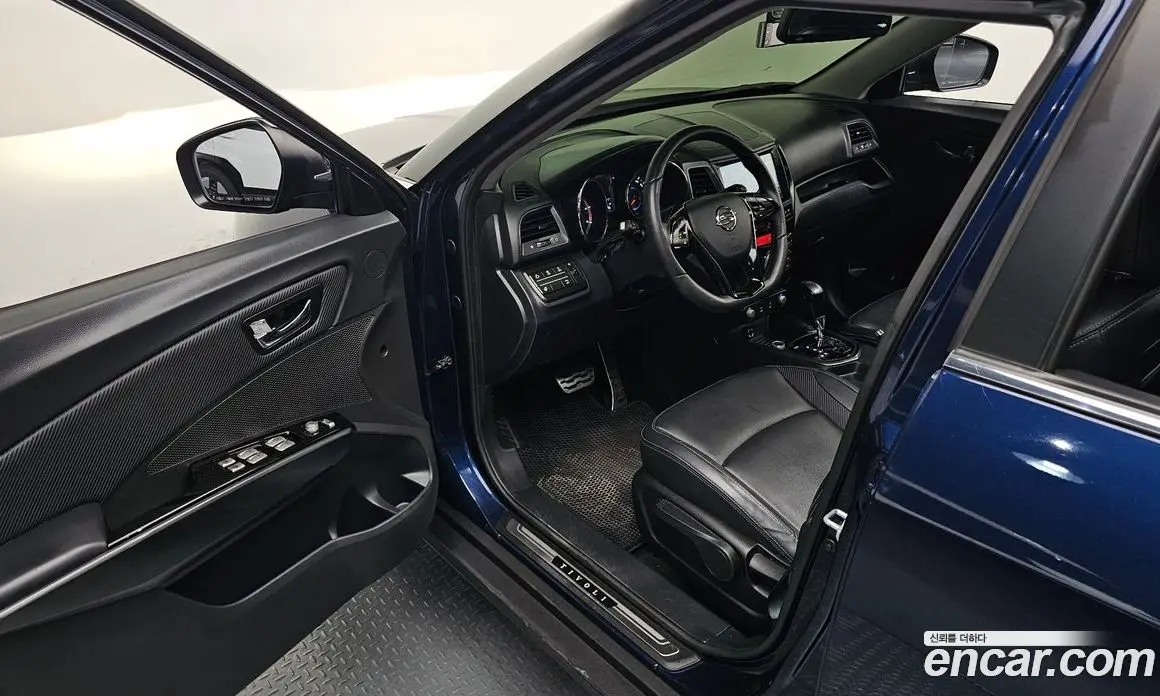 SsangYong TIBOLI 2016 1.6 автомат (гидро), фото 13