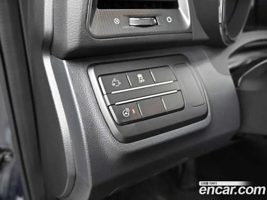 SsangYong TIBOLI 2016 1.6 автомат (гидро), фото 16