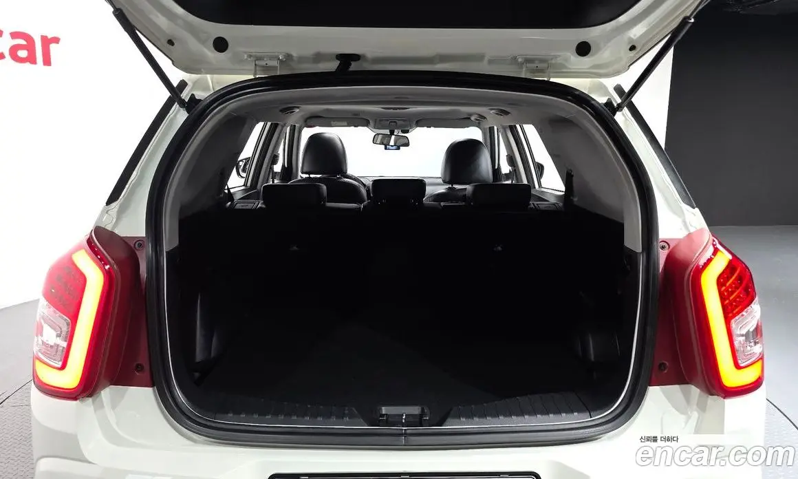 SsangYong TIBOLI 2017 1.6 автомат (гидро), фото 34