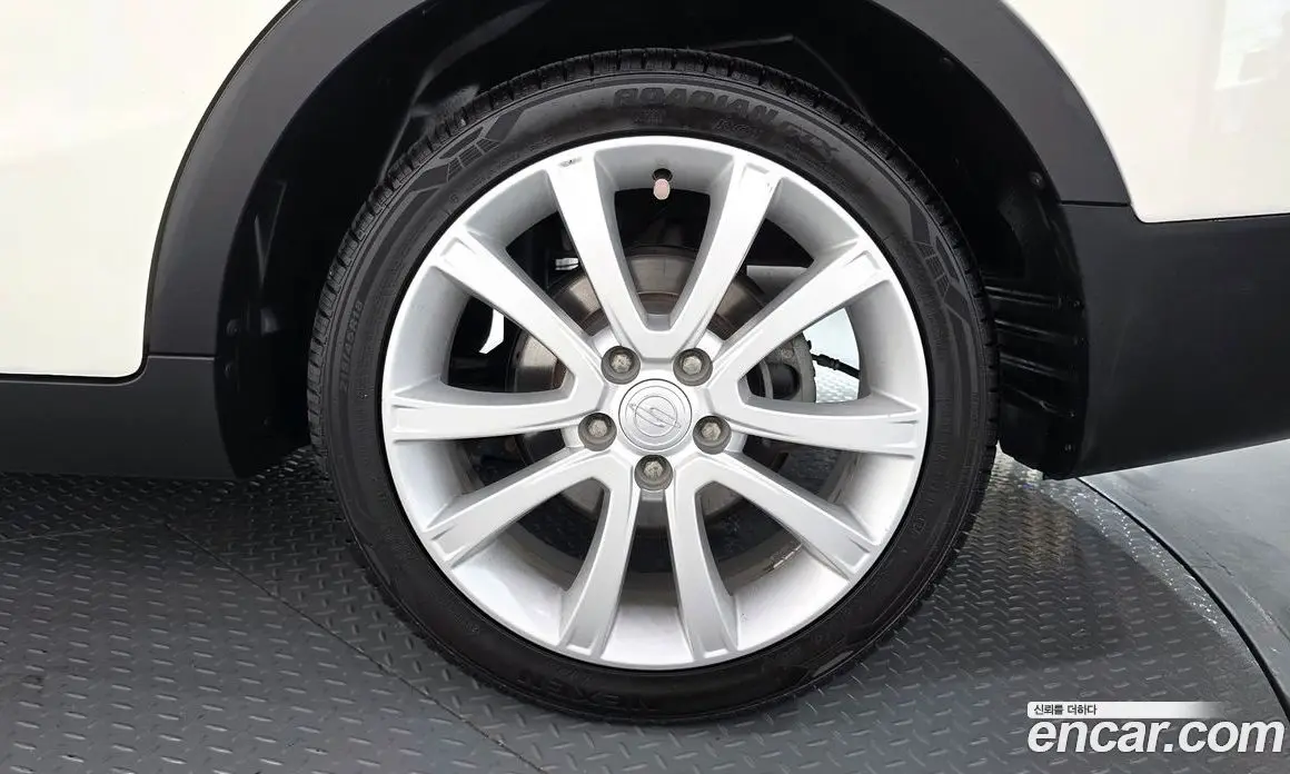 SsangYong TIBOLI 2017 1.6 автомат (гидро), фото 7