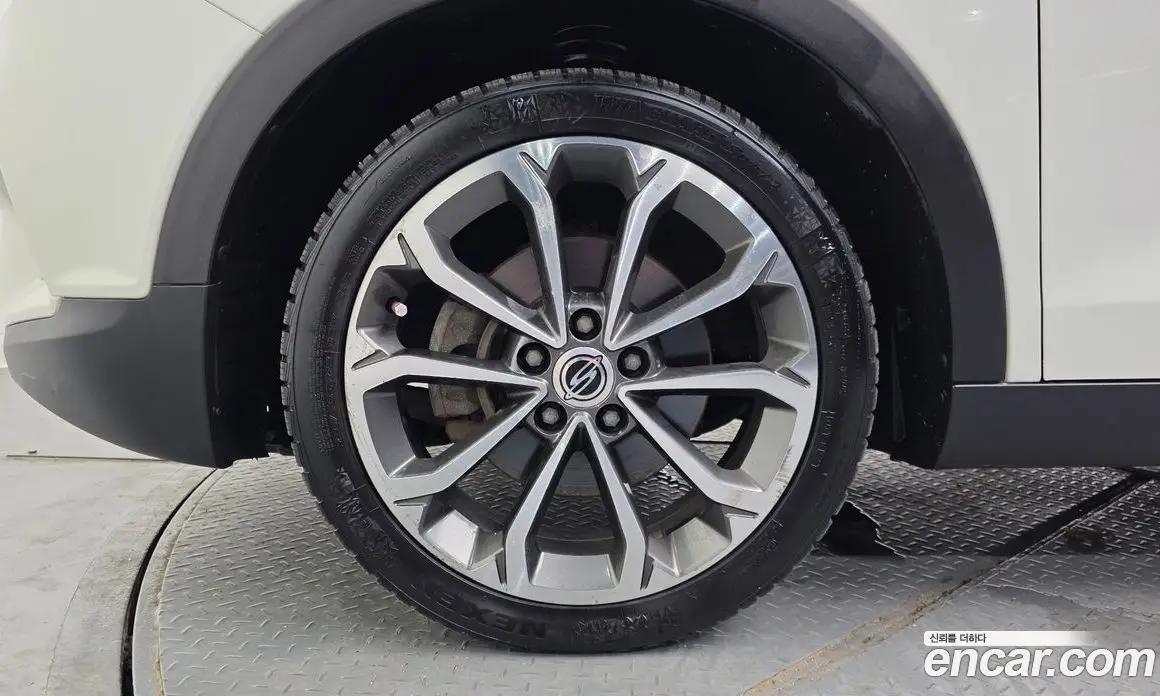 SsangYong TIBOLI 2017 1.6 автомат (гидро), фото 5