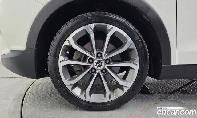 SsangYong TIBOLI 2017 1.6 автомат (гидро), миниатюра 5