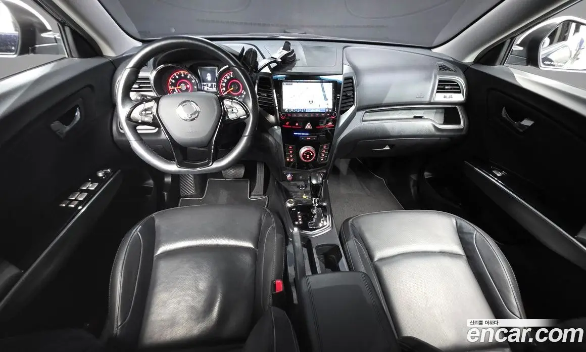 SsangYong TIBOLI 2018 1.6 автомат (гидро), фото 10