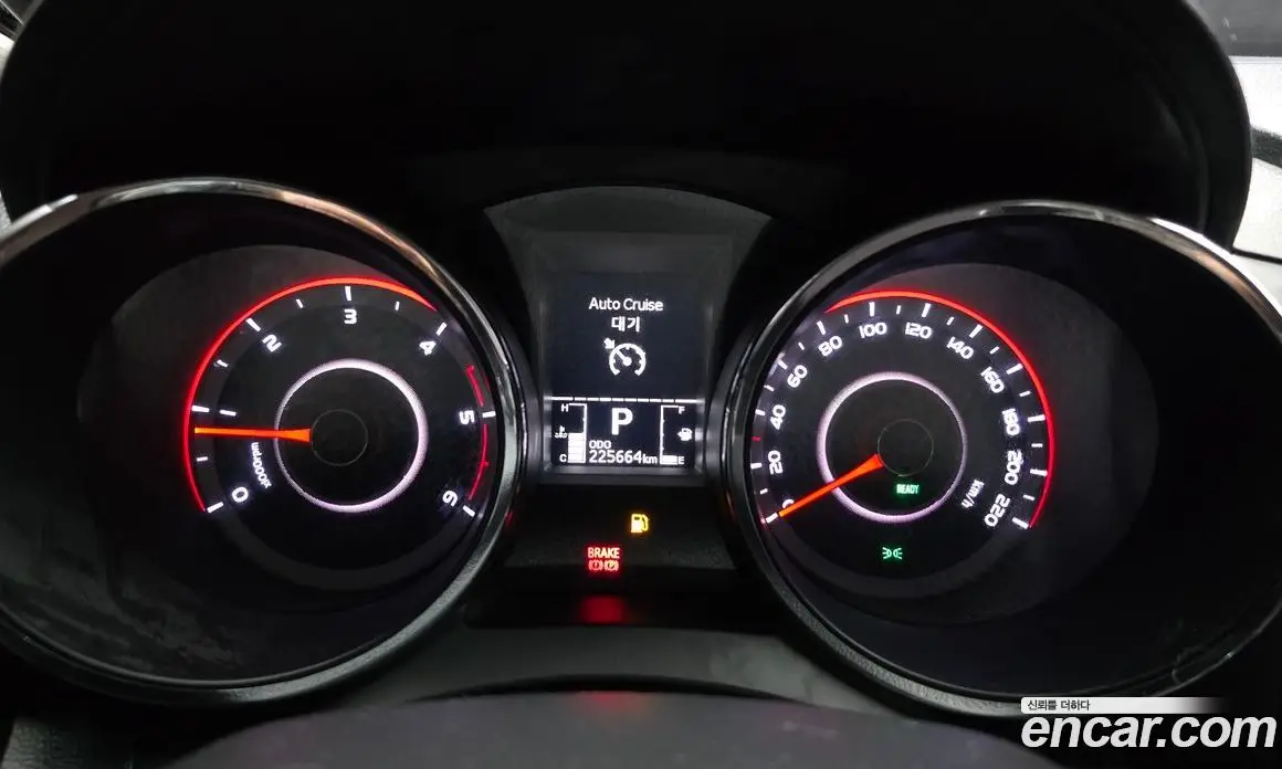SsangYong TIBOLI 2018 1.6 автомат (гидро), фото 8