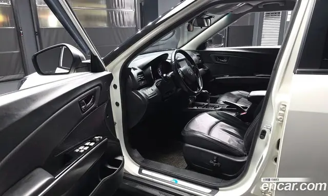 SsangYong TIBOLI 2018 1.6 автомат (гидро), миниатюра 10