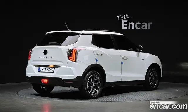 SsangYong TIBOLI 2022 1.5 автомат (гидро), миниатюра 2
