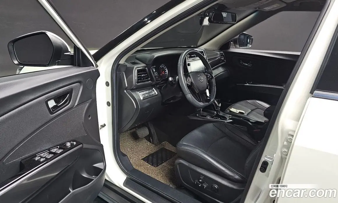SsangYong TIBOLI 2022 1.5 автомат (гидро), фото 13