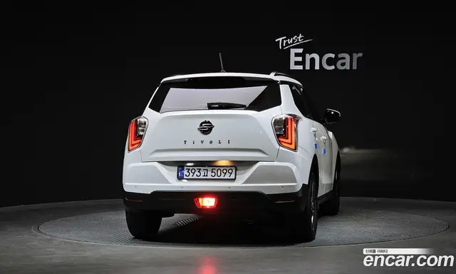 SsangYong TIBOLI 2022 1.5 автомат (гидро), миниатюра 4