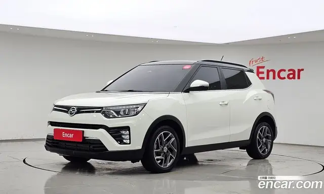 SsangYong TIBOLI 2022 1.5 автомат (гидро), миниатюра 1
