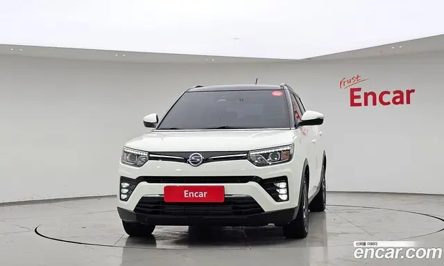 SsangYong TIBOLI 2022 1.5 автомат (гидро), миниатюра 3