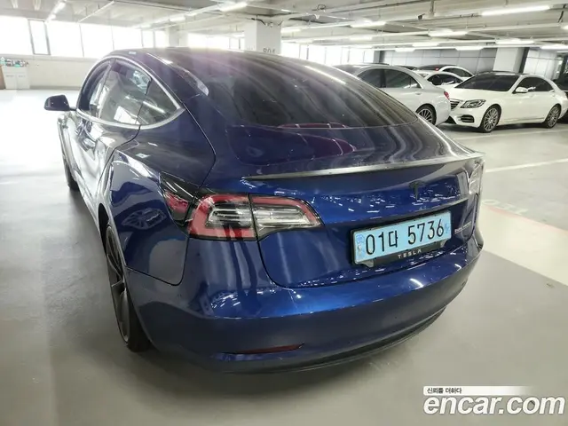 Tesla Model 3 2020 1.0 автомат (гидро), миниатюра 4