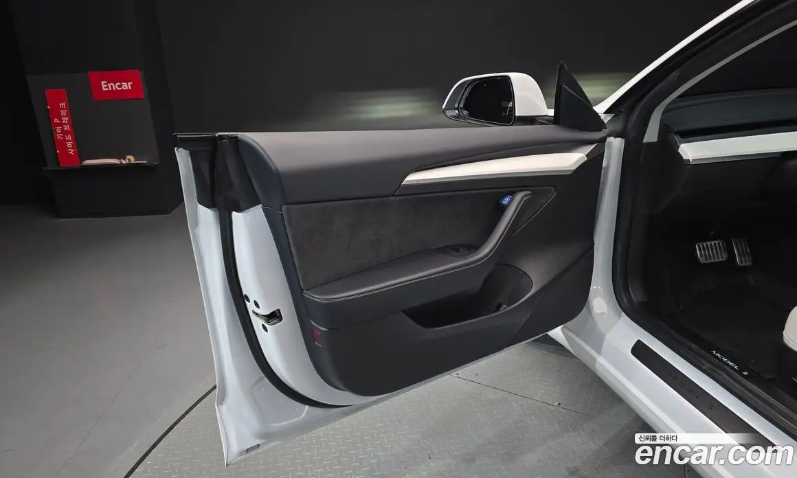 Tesla Model 3 2022 0.2 автомат (гидро), фото 14