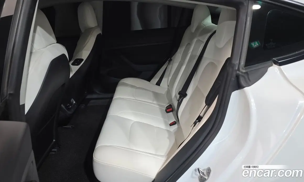 Tesla Model 3 2022 0.2 автомат (гидро), фото 17