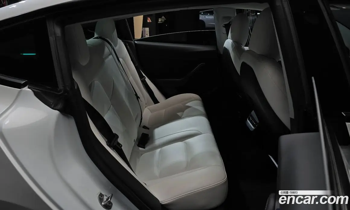 Tesla Model 3 2022 0.2 автомат (гидро), фото 18