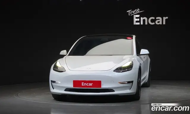 Tesla Model 3 2022 0.2 автомат (гидро), миниатюра 3