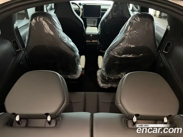 Tesla Model Y 2026 0.2 автомат (гидро), миниатюра 6