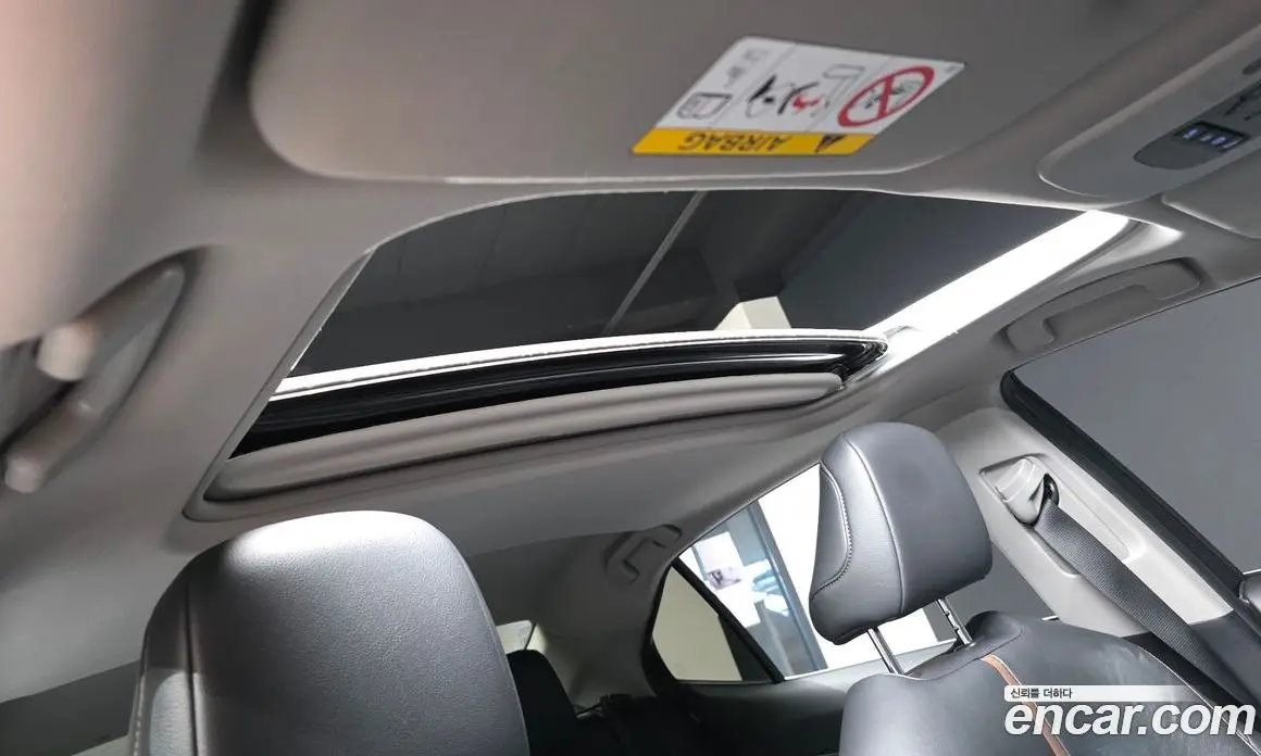 Toyota Camry 2018 2.5 автомат (гидро), фото 22