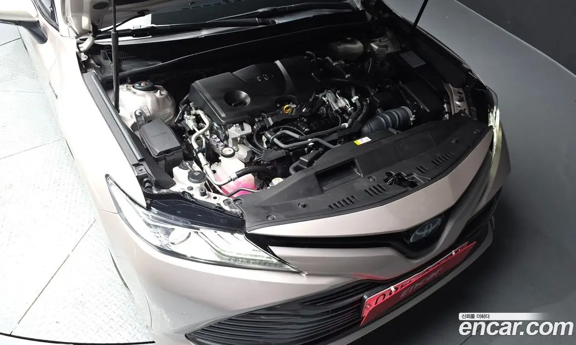 Toyota Camry 2018 2.5 автомат (гидро), фото 5