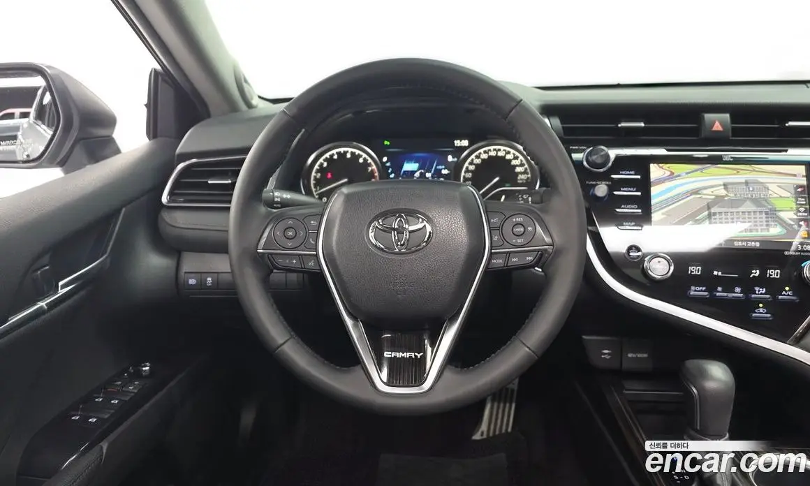 Toyota Camry 2019 2.5 автомат (гидро), фото 17
