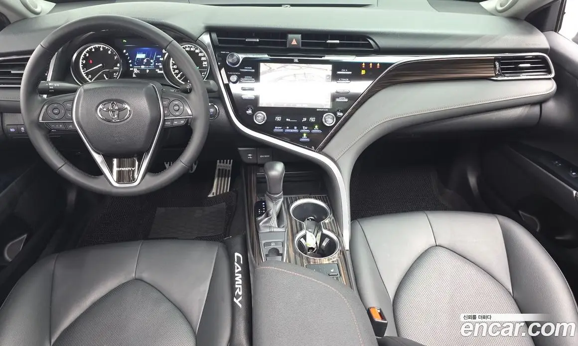 Toyota Camry 2019 2.5 автомат (гидро), фото 9