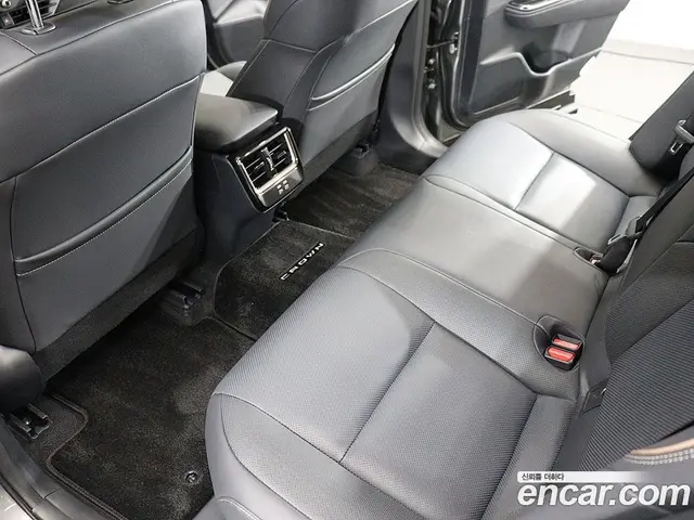Toyota Crown 2025 2.5 автомат (гидро), миниатюра 11